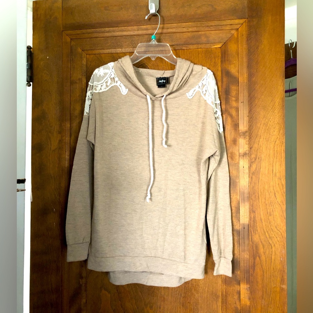 DayTrip sweatshirt